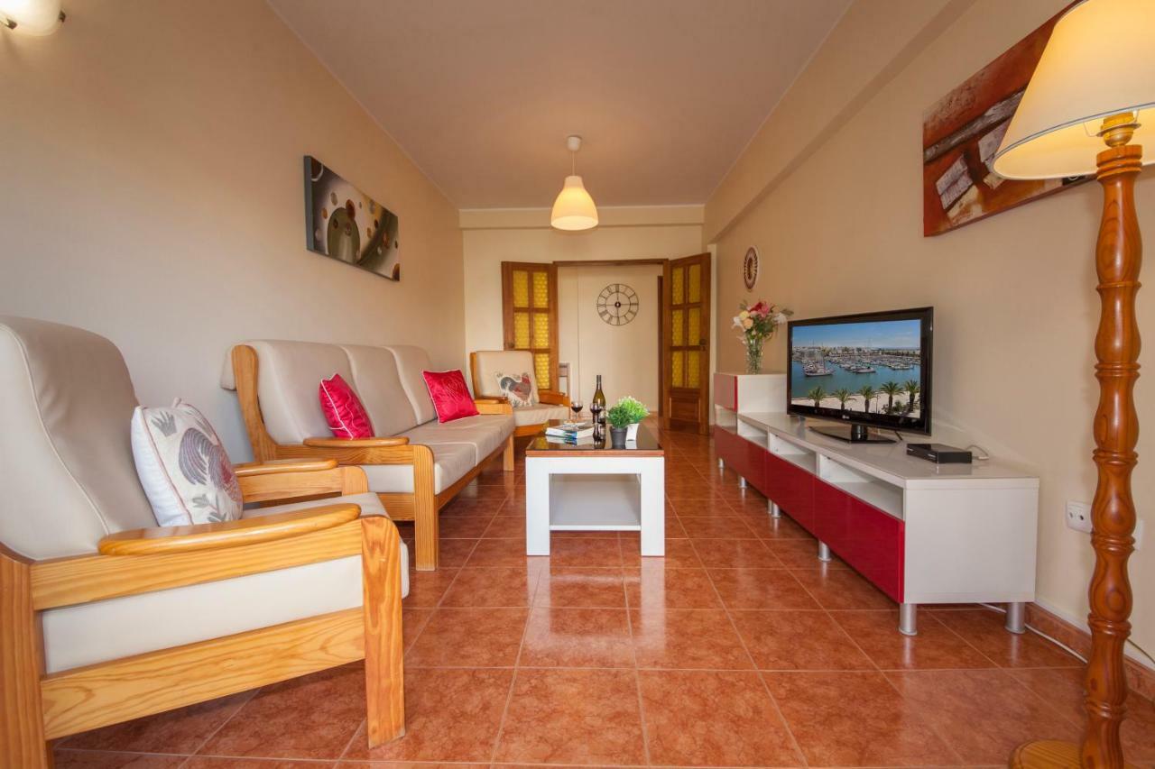 Apartamento de 80 m2, 2 quarto(s) e 1 banheiro(s) em Lagos Centro da cidade Exterior foto